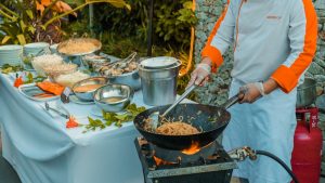 Bazar Merdeka di HARRIS Resort Barelang Batam, Sajian 10 Menu Hanya Rp. 76.000