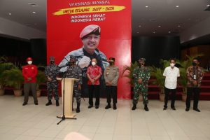 Kapolda Kepri Hadiri Langsung Vaksinasi Massal BIN Daerah Kepri di Vihara Duta Maitreya Batam