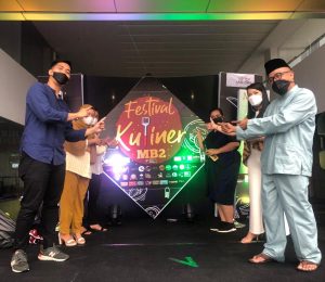 Kadisbudpar Kota Batam Ardiwinata Buka Bazar Kuliner di MB2