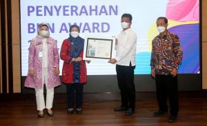 Bikin Bangga, Kota Batam Terima Dua Penghargaan Ini Sekaligus