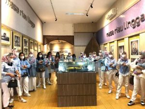 Iwabri Cabang Batam Center Kunjungi Museum Batam Raja Ali Haji