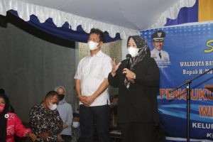 Wagub Kepri Marlin Agustina Hadiri Pelantikan RT RW di Kota Batam