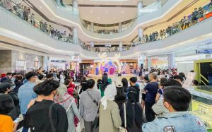 Grand Batam Mall Gelar Golden Christmas WeekEnd Sale Diskon UpTo 70 Persen