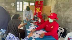 Ratusan Masyarakat Pulau Karas Ikuti Vaksinasi Covid-19 Yang Digelar Binda Kepri