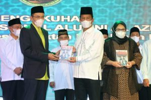 TGB Hadiri Isra Mikraj Tingkat Kota Batam