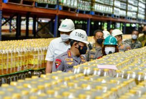 Jamin Ketersediaan Stok di Pasar, Kapolri Harap Tak Ada Antrean Warga Terkait Minyak Goreng