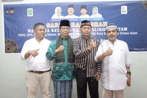 Bulan Ramadhan, Amsakar Achmad Ajak Umat Islam Di Batam Selalu Bersyukur