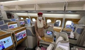 Kartika Kasih Pramugari Emirates Asal Kota Batam, Begini Kisahnya Bikin Bangga