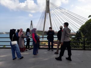 Hari Ke-3 Lebaran, Polsek Sagulung Batam Patroli di Tempat Wisata Yang Ramai Dikunjungi