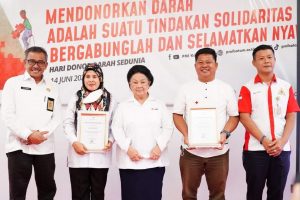 Pemko Batam Hibahkan Dana Satu Miliar Untuk PMI Kota Batam