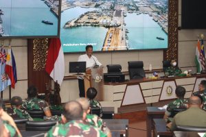 Berbagi Kiat Membangun Daerah, Kepala BP Batam Berikan Pembekalan Perwira Siswa TNI di Bandung