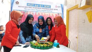 HUT ke-61, IKWI Kepri Ikuti Potong Tumpeng Serentak Seluruh Indonesia