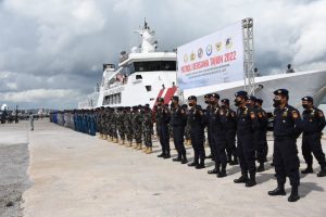 Kepala Bakamla RI Resmi Buka Patroli Bersama Keamanan dan Keselamatan Laut Nasional 2022 di Batam