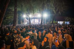 Keseruan Konser AMPM Fest Rizky Febian Dan Danilla Di Harris Resort Waterfront Batam