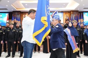 Lantik 400-an Pengurus Karang Taruna se-Batam, Walikota Rudi Ingin Wujudkan Generasi Emas