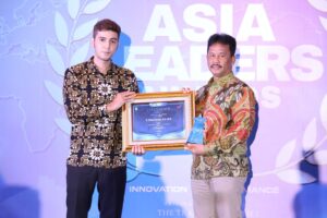 Raih Penghargaan Visioner Leader of Indonesia 2023, Kepala BP Batam Komitmen Bangun Batam Lebih Baik