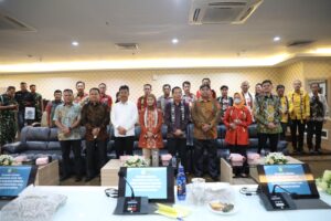 Muhammad Rudi Menjamu Bupati Nunukan Beserta Rombongan