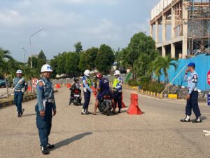 Jelang Lebaran, Satpom AU dan  Tim Gabungan Gelar Razia di  Pelabuhan Roro Telaga Punggur