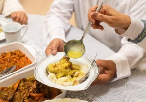 Perayaan Hari Raya Idul Adha, HARRIS Hotel Batam Center Tawarkan Menu Spesial Kari Paha Kambing Bakar dan Ayam Bakar Andaliman