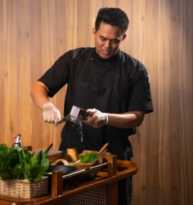 Konsep Steak House, La Bella Vita Roof Top Bar Best Western Premier Panbil Hadirkan Steak Premium