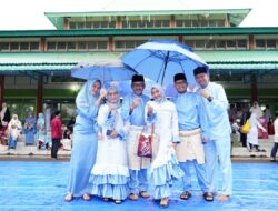 Bersama Keluarga, Jefridin Salat Idul Fitri di Masjid Baiturrahman Sekupang Batam