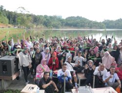 Taman Kolam Jadi Spot Favorit Baru Senam Pound Fit dan Zumba