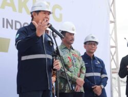 Kepala BP Batam  H. Muhammad Rudi Letakan Batu Pertama Pembangunan  Pabrik Solder PT Solder Tin Andalan Indonesia
