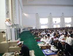 Marlin Sholat Idul Adha di Masjid Sultan : Dalam Hidup Butuh Keikhlasan dan Niat yang Tulus