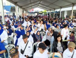 Ribuan Warga Batam Beri Dukungan Langsung Kepada  Cagub dan Cawagub Kepri Rudi-Rafiq No 2