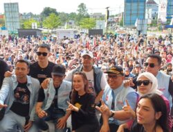 Raffi Ahmad & Friends Sapa Warga Batam, Raffi: Jangan Lupa Pilih Nomor 2 Amsakar – Li Claudia