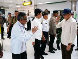 Sekda Jefridin Jemput Kedatangan Menteri Perlindungan Pekerja Migran Indonesia Abdul Kadir Karding di Hang Nadim Batam