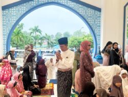Warga Sambut Idul Fitri: Shalat Berjamaah dan Open House Kepala BP Batam/Walikota Batam Jadi Momen Berharga