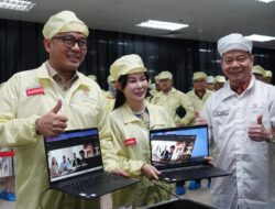 Wakil Bp Batam Li Claudia Hadiri Peresmian Fasilitas Perakitan Laptop Pertama di Indonesia