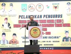 Pelantikan Pengurus IKTD Batam, Amsakar: Jadikan Batam Rumah Bersama yang Kita Jaga dan Rawat