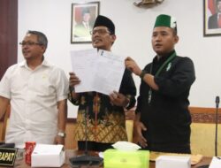 Ketua DPRD Batam Terima Audiensi HMI Batam, Bahas Masalah Sampah dan Air Bersih di Kota Batam