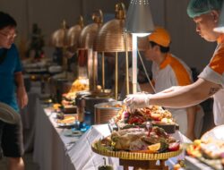 Buruan Pesan! Diskon Early Bird untuk Christmas Dinner di Harris Resort Waterfront dan Harris Hotel Batam Center