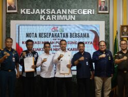 Kejari Karimun dan Koperasi Merah Putih Sungai Raya Tandatangani Nota Kesepahaman