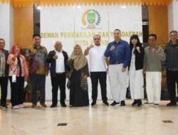 Anggota DPRD Kota Batam H. Arlon Veristo Sambut Kunker DPRD DKI Jakarta, Bahas SPBE hingga Isu Lingkungan
