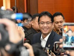 Menteri Purbaya: Baju Thrifting Ibarat Ganja, Barang Dilarang Masa Iya Bayar Pajak