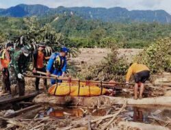UPDATE : Korban Banjir dan Longsor di Sumatera 303  Meninggal, 279 Hilang dan Ribuan Warga Mengungsi