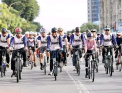 Batam Bersepeda Semarakkan HJB ke-196, Amsakar-Li Claudia Gowes Bersama 2.826 Peserta