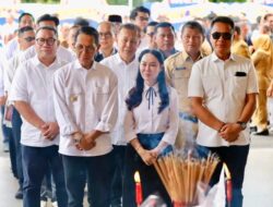 Amsakar Pimpin Penghormatan Terakhir untuk Abang Wakil Wali Kota
