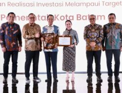 Lampaui Target Investasi 2025, Pemko Batam Borong Dua Penghargaan dari Kementerian Investasi dan Hilirisasi