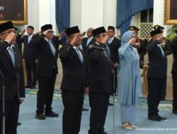 NEWS VIDEO: Presiden Lantik 16 Keanggotaan Dewan Energi Nasional di Istana Negara