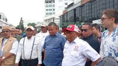NEWS FOTO: Wamen UMKM Helvi Yuni Moraza Kunjungi Pasar Jodoh Tanjung Pantun Batam