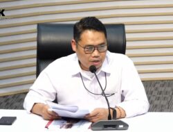 NEWS VIDEO: OTT KPK Rizal Eks Kepala Bea Cukai Batam, Total Uang Rp40,5 Miliar dan 5,3 Kg Emas Disita
