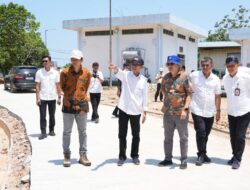 Hari Pertama Kerja, Amsakar Achmad Tinjau Sejumlah Proyek Pembangunan