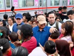 Kunjungan Mendadak Presiden Prabowo di Senen, Tangis Haru dan Harapan Warga Pecah di Bantaran Rel