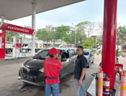 Polsek Sekupang dan Batu Ampar Intensifkan Pemantauan, Antisipasi Panic Buying BBM di Batam