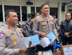 Polisi Tilang Ketua DPRD Kepri karena Naik Moge Tanpa Helm di Batam